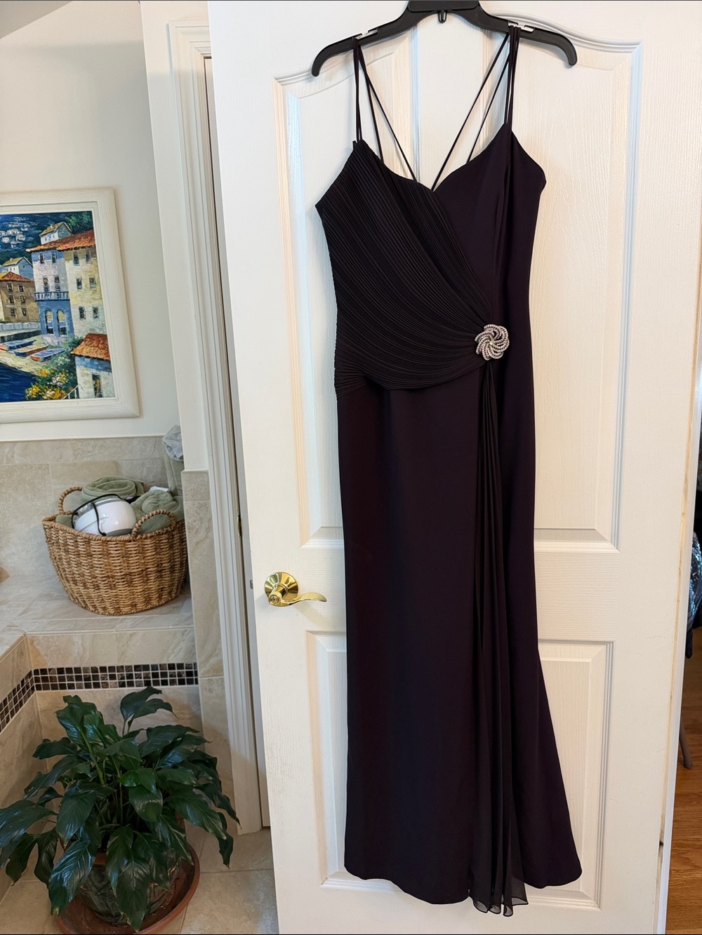 Elegant Black Maxi Dress with Rosette Detail